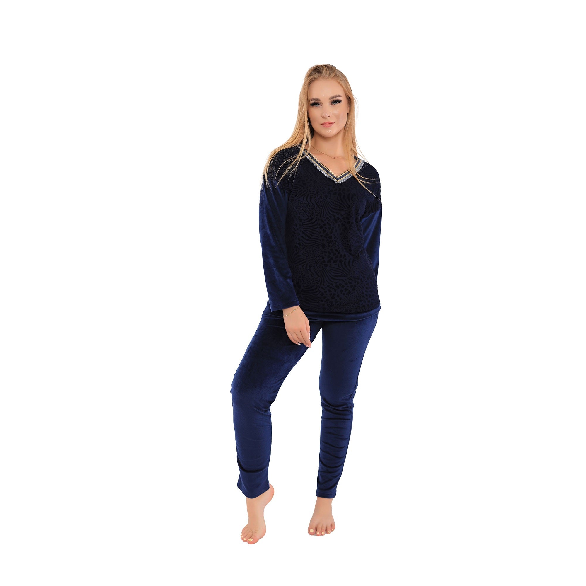 Women's Winter Pajamas - Velvet Material